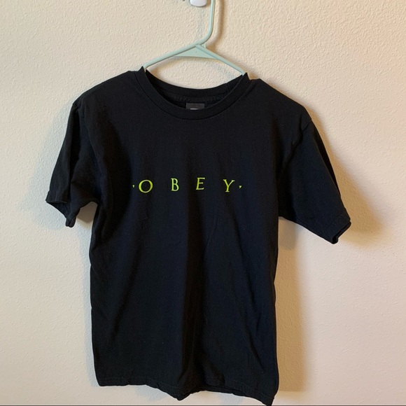 Obey Other - Obey unisex Shirt with Obey in Lime Green S